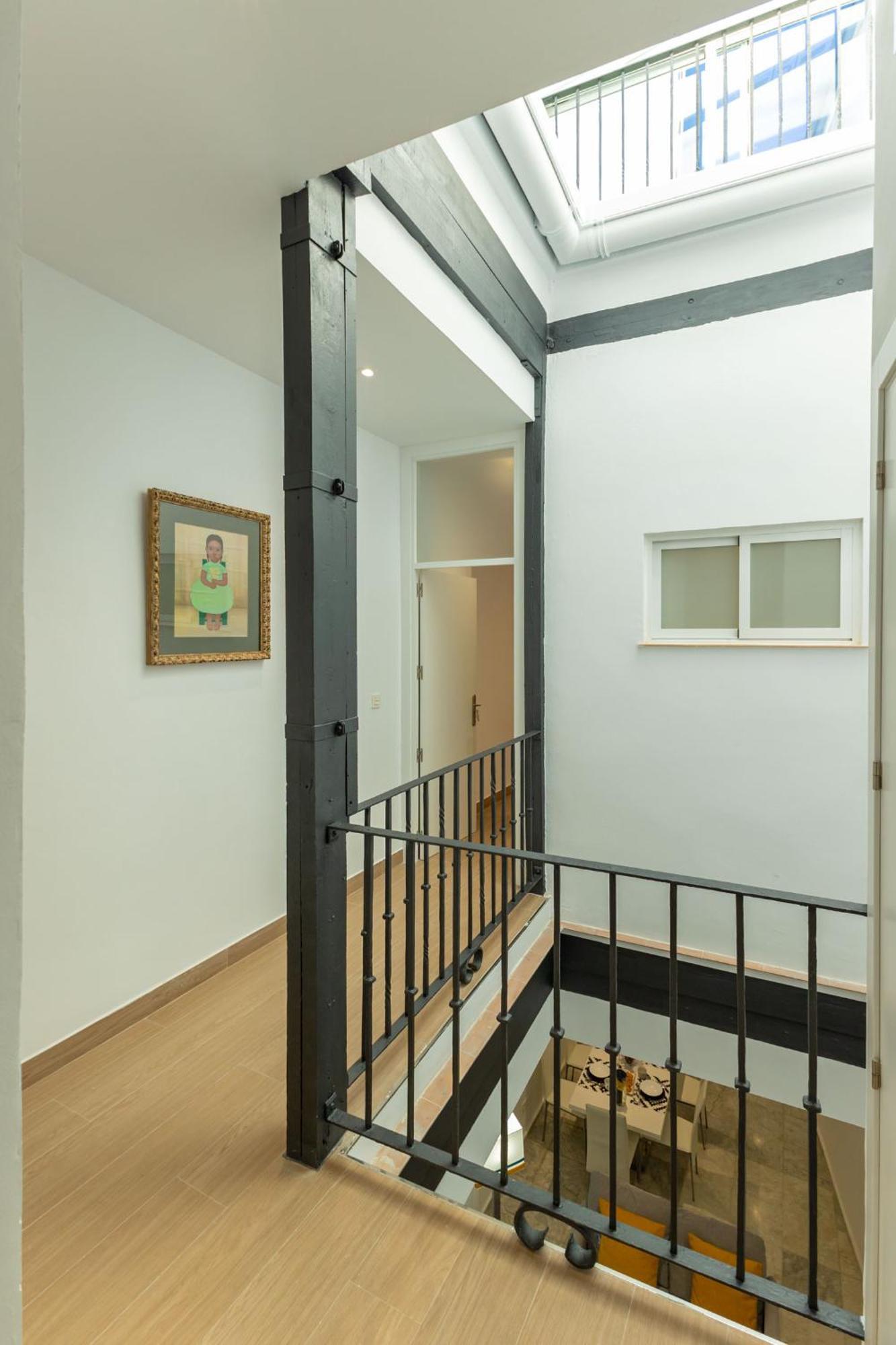 New! La Casa Del Cerrajero Apartment Seville Exterior photo