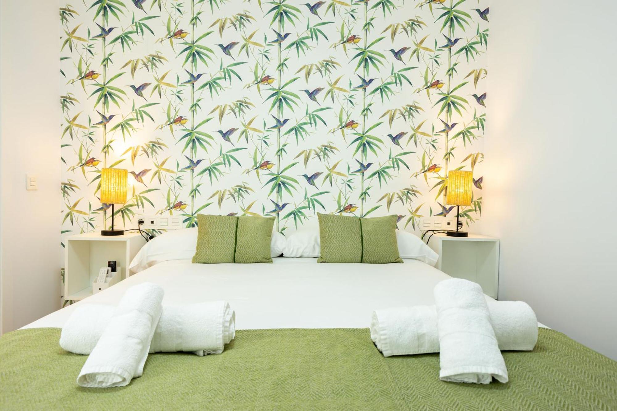 New! La Casa Del Cerrajero Apartment Seville Exterior photo